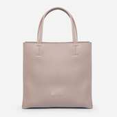 
                             Чудова дуже зручна  сумка виготовлена українським брендом ТМ "LucheRino". Під час пошиття використовується високоякісний шкірзамінник та дуже надійна міцна підкладка. Дві короткі ручки та наявний довгий знімний регульований ремінець.