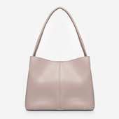 
                             Елегантна сумка від українського бренду  "LucheRino"  виготовлена з високоякісного шкірзамінника та фурнітури в кольорі  - нікель.